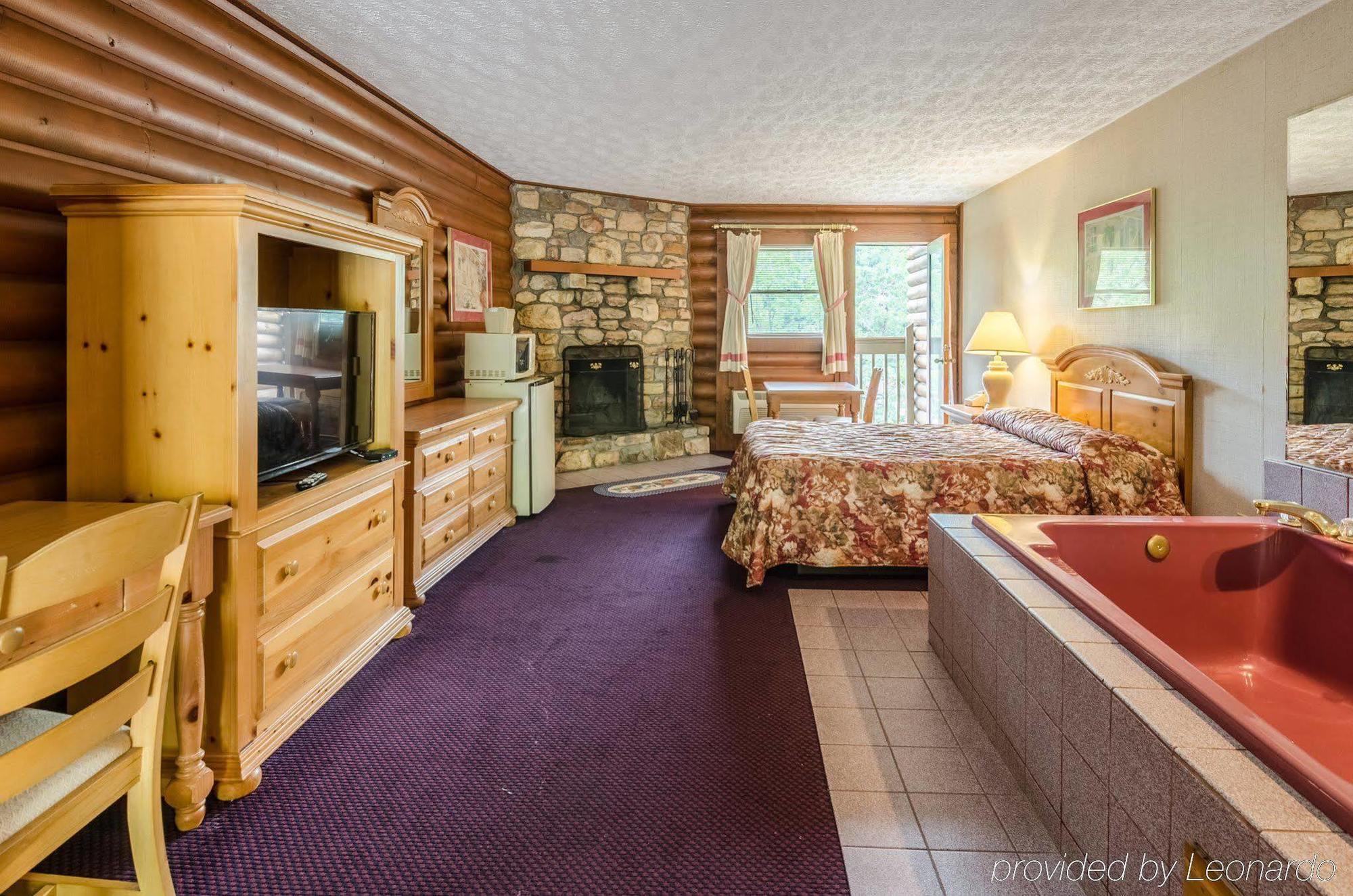 Highland Hills Motel & Cabins Boone Esterno foto