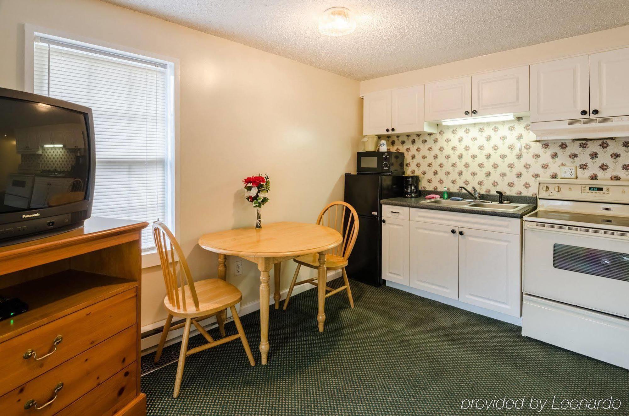 Highland Hills Motel & Cabins Boone Esterno foto